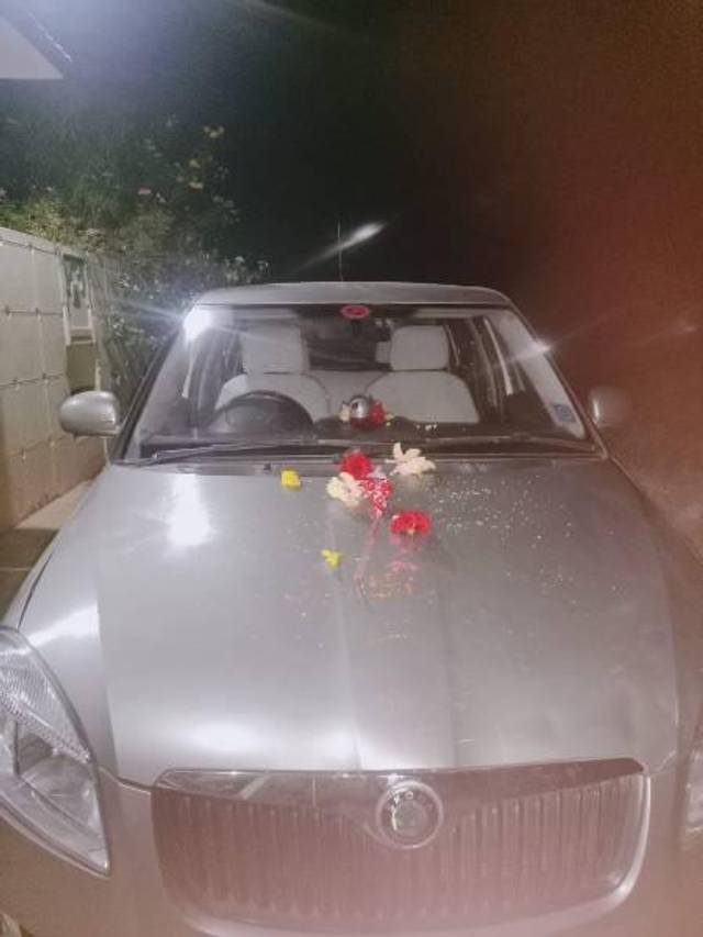 https://images10.gaadi.com/usedcar_image/4544309/original/processed_cdda22db-4bc5-4d5f-91e9-680e0bf98670.jpg?imwidth=6400
