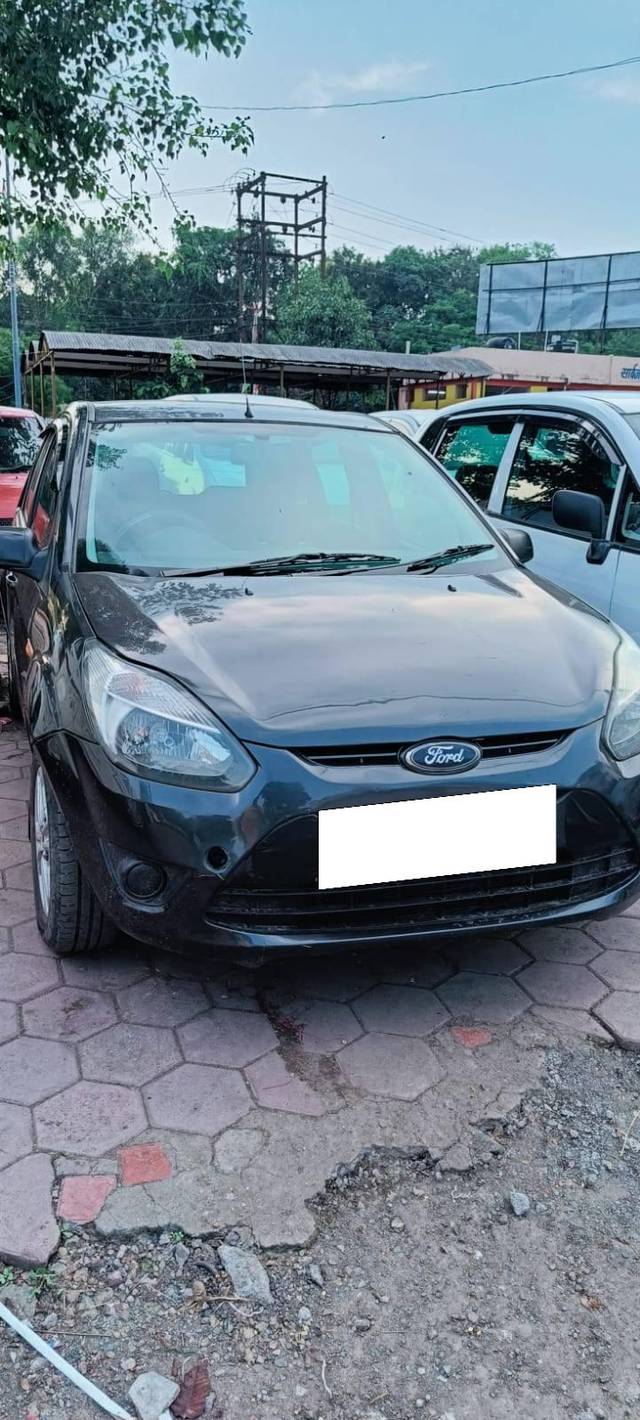 https://images10.gaadi.com/usedcar_image/4544310/original/processed_1a770780e16baaf5f055239f476b7d1c.jpeg?imwidth=6400