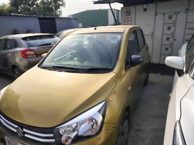 https://images10.gaadi.com/usedcar_image/4544353/original/processed_processed_db172c97-444b-4826-81ed-211d7271c36a.jpg?imwidth=6400