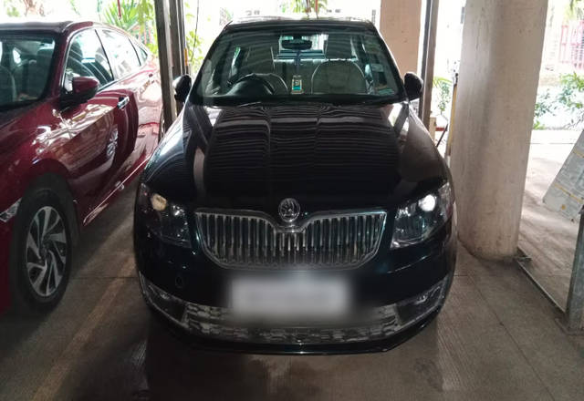 https://images10.gaadi.com/usedcar_image/4544376/original/97df6997-0459-487d-aae3-8904334a873f.?imwidth=6400