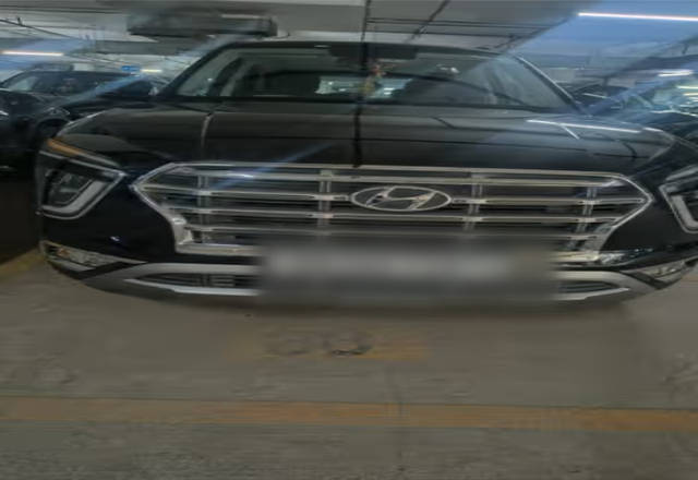 https://images10.gaadi.com/usedcar_image/4544383/original/ef55d99c-4f21-44f3-a559-c4f7edcc49d1.?imwidth=6400