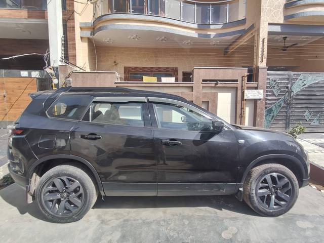 https://images10.gaadi.com/usedcar_image/4544427/original/processed_cb9fa7d4-a19a-4c5c-8e5f-fafddbf317a1.jpeg?imwidth=6401