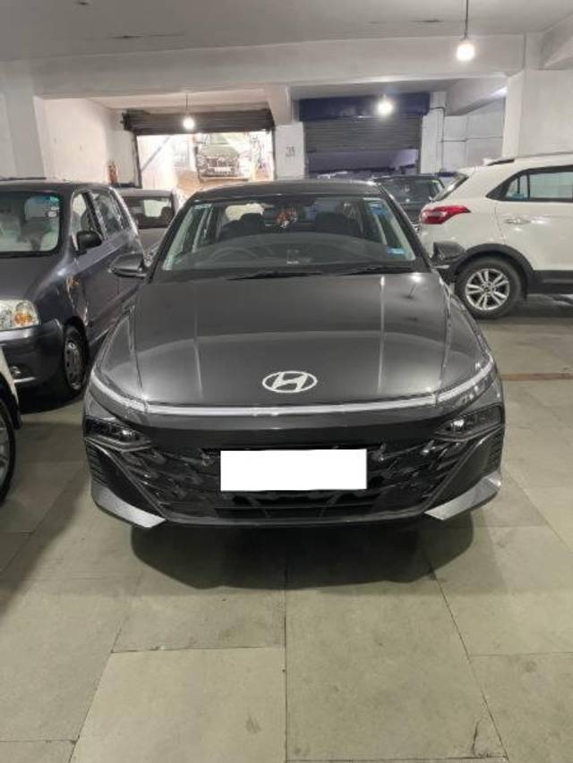 https://images10.gaadi.com/usedcar_image/4544436/original/processed_546ffaea-fe6b-42a8-86c9-4e5722884950.JPG?imwidth=6401
