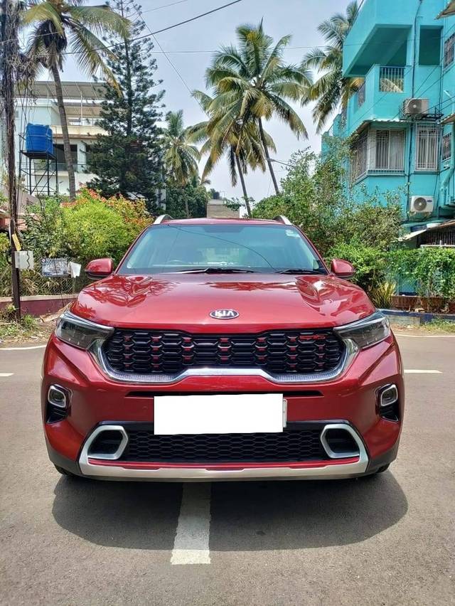 https://images10.gaadi.com/usedcar_image/4544462/original/processed_83d103b8b6e1e356d3805543c3f11a17.jpg?imwidth=6400