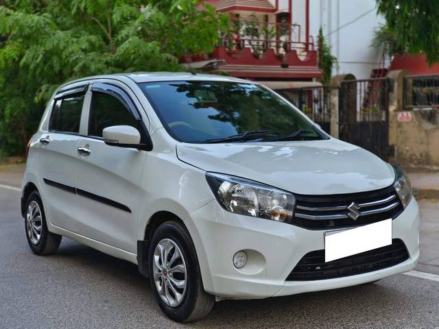 https://images10.gaadi.com/usedcar_image/4544463/original/processed_44d77243843e8484425ce9aaa62e4f8b.jpg?imwidth=6400