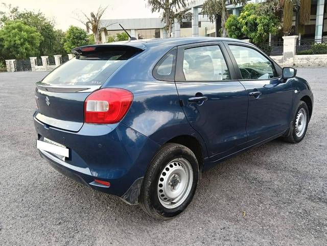 https://images10.gaadi.com/usedcar_image/4544485/original/processed_b184c618f143a40b639450ee8a70604d.jpg?imwidth=6402