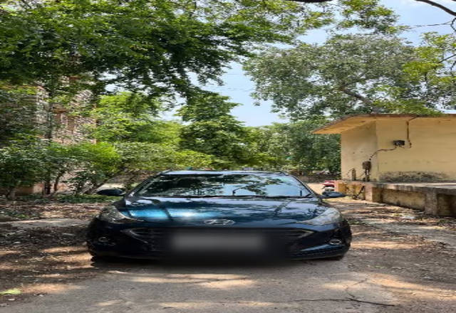 https://images10.gaadi.com/usedcar_image/4544510/original/68637dfe-73fa-4750-b2f5-994fe2f0a2bd.?imwidth=6400