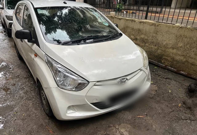 https://images10.gaadi.com/usedcar_image/4544525/original/ff4abe90-2c05-4865-9832-20c30d6bb679.?imwidth=6402
