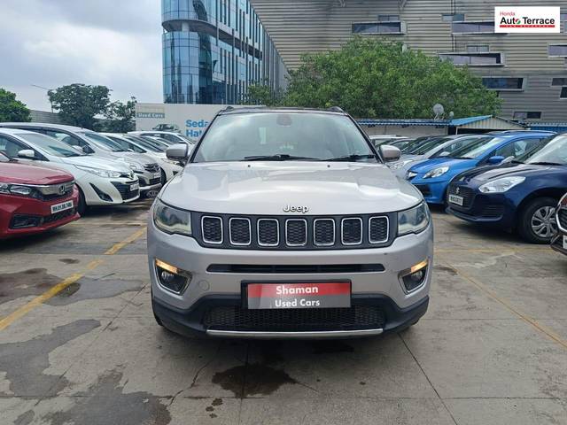 https://images10.gaadi.com/usedcar_image/4544531/original/b5c26c84cfe63a74902af0ef22b9c16f.jpg?imwidth=6400