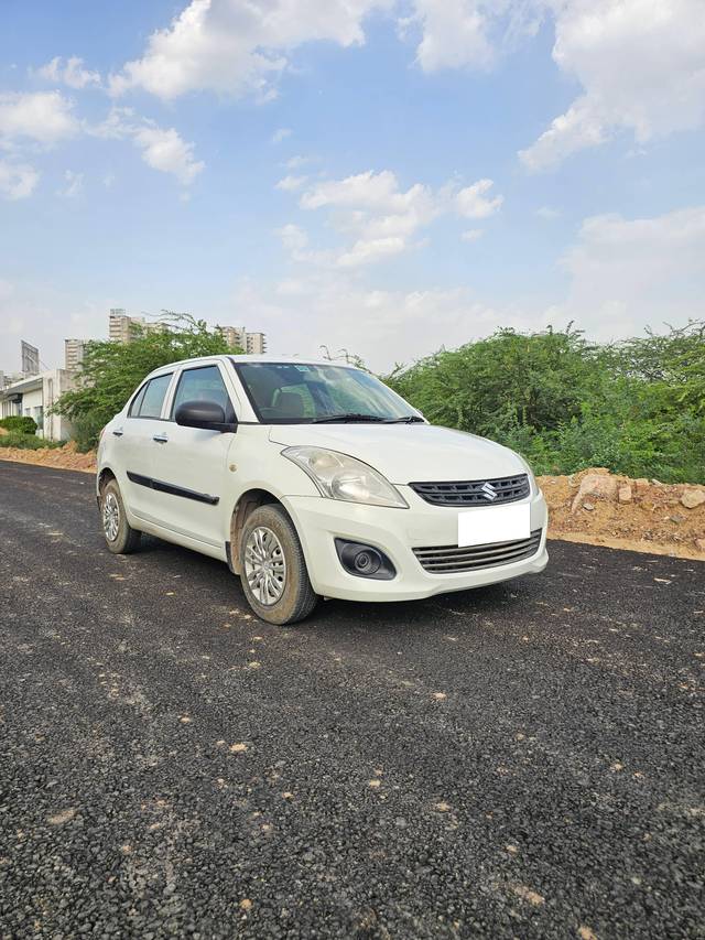 https://images10.gaadi.com/usedcar_image/4544551/original/processed_f4bdf1194788f00f08fd9045d2e476b3.jpg?imwidth=6400