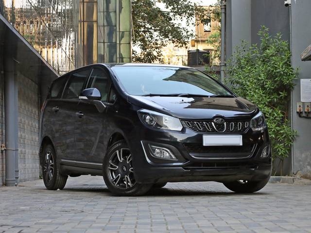 https://images10.gaadi.com/usedcar_image/4544592/original/processed_7077360debdc6d038ba7897c86fe3dd6.jpg?imwidth=6400