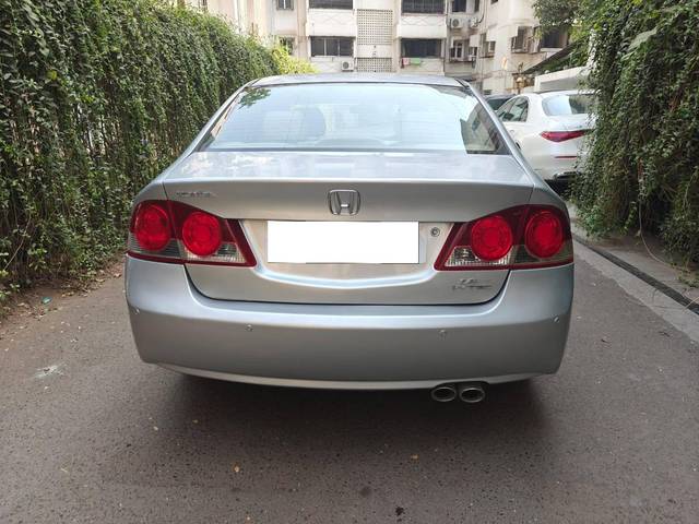 https://images10.gaadi.com/usedcar_image/4544595/original/processed_c66508264c32dd2d3f98c125dbdae803.jpeg?imwidth=6402