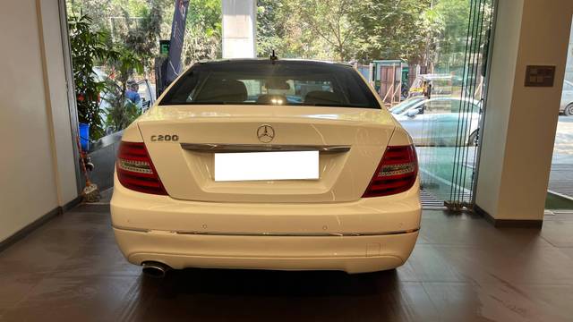 https://images10.gaadi.com/usedcar_image/4544597/original/processed_f569ed2931c005b31567ddbc52e78fec.jpeg?imwidth=6402