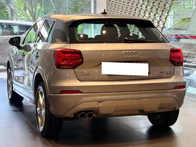 https://images10.gaadi.com/usedcar_image/4544606/original/processed_266b64c02647c83cf4773fada8c3207b.jpeg?imwidth=6401
