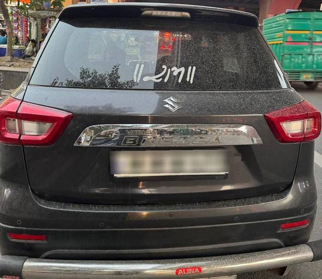 https://images10.gaadi.com/usedcar_image/4544611/original/processed_b5c1369aaf9eaf86074e536ed27b9334.jpg?imwidth=6401