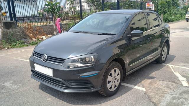 https://images10.gaadi.com/usedcar_image/4544649/original/processed_a14dcb5ad2725d166dbf9afa864bab06.jpg?imwidth=6401