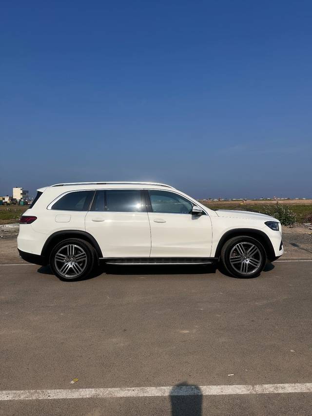 https://images10.gaadi.com/usedcar_image/4544683/original/c165f23ecb2c47b55e6cc1657c3feb05.jpg?imwidth=6401