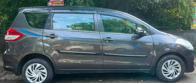 https://images10.gaadi.com/usedcar_image/4544690/original/processed_5e570eb96ffce58551e4969424e3b547.jpg?imwidth=6401