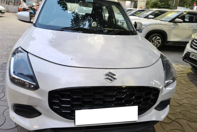 https://images10.gaadi.com/usedcar_image/4544693/original/processed_4256139c864e6b6c376f34aeca98f5c6.jpg?imwidth=6402
