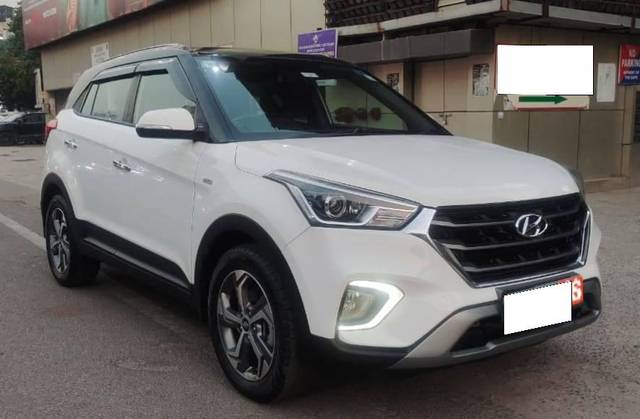 https://images10.gaadi.com/usedcar_image/4544712/original/processed_cb808f79c9be33bfa6687a06d7561f48.jpg?imwidth=6400