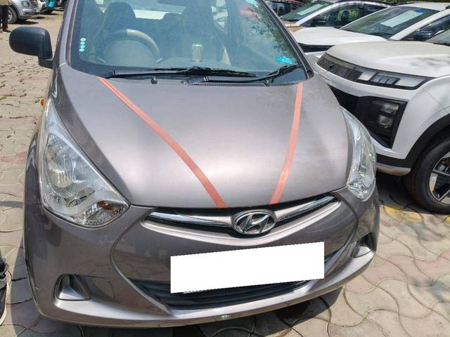 https://images10.gaadi.com/usedcar_image/4544717/original/processed_1165f4044cf602df0d3f83bc60401cc9.jpg?imwidth=6402