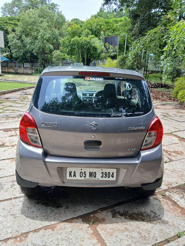 https://images10.gaadi.com/usedcar_image/4544728/original/processed_d8835a05-5b75-47c4-88a7-3bac7b9aab08.jpg?imwidth=6402
