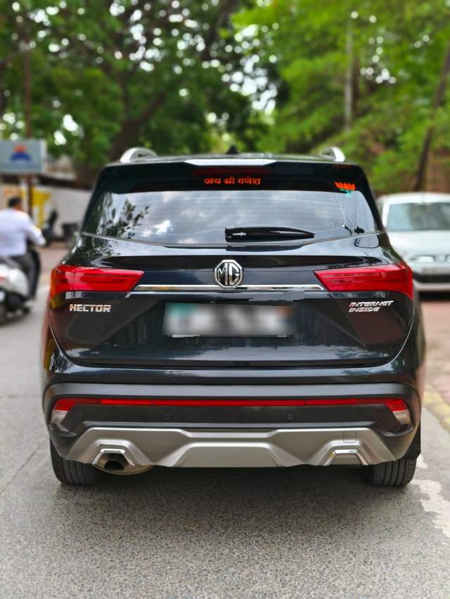 https://images10.gaadi.com/usedcar_image/4544729/original/processed_c8b56afe349c49e6e41640566a8cad16.jpg?imwidth=6401