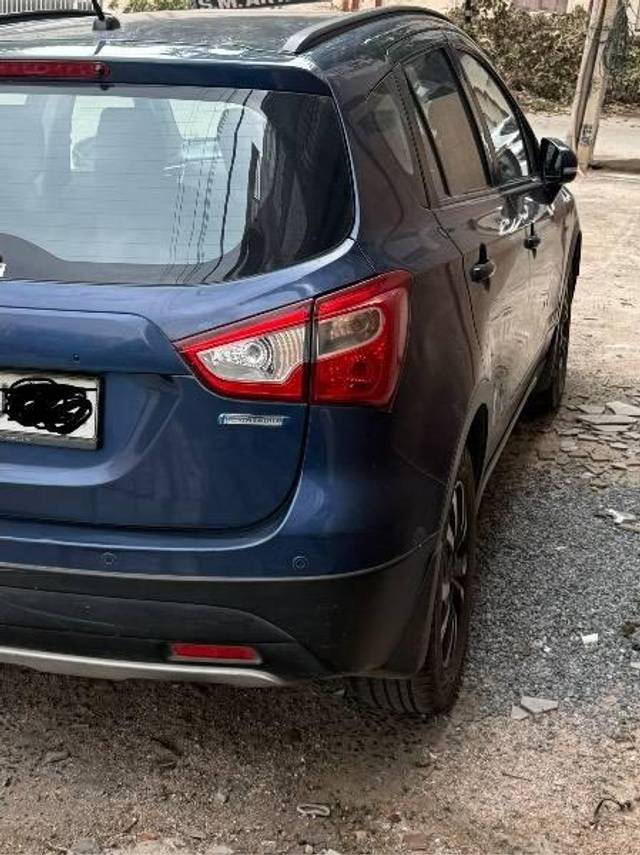 https://images10.gaadi.com/usedcar_image/4544751/original/processed_2e5f9e99-7e14-4b6e-84bc-0d3fcb0ababc.jpeg?imwidth=6402