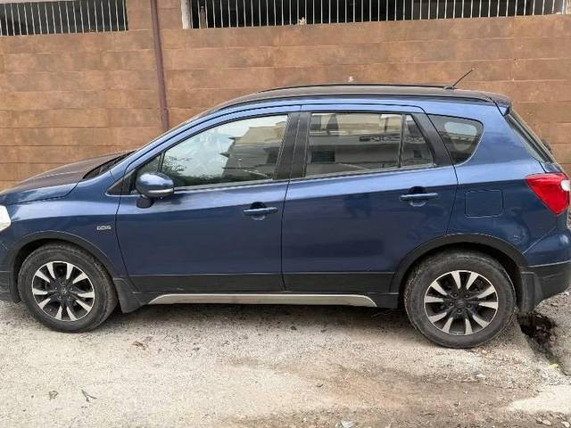 https://images10.gaadi.com/usedcar_image/4544751/original/processed_8beb5a37-4841-42b4-8795-88699da41e0c.jpeg?imwidth=6401