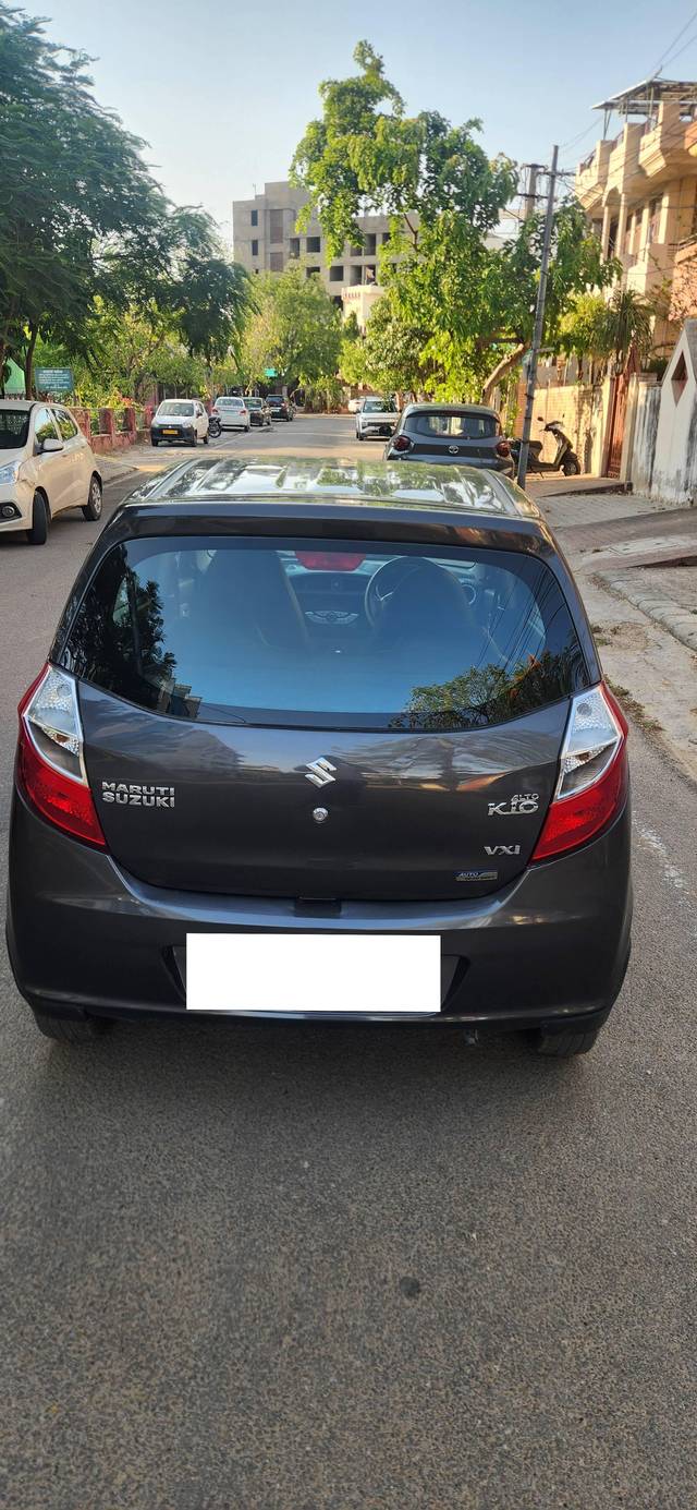 https://images10.gaadi.com/usedcar_image/4544788/original/processed_d379e92db8d184ebe57798fa84531fdc.jpg?imwidth=6402