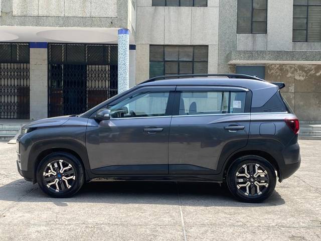 https://images10.gaadi.com/usedcar_image/4544802/original/a4611b81fd8f80826e89badad489b7b4.jpg?imwidth=6402
