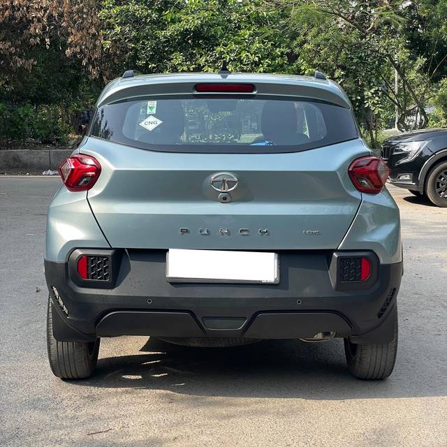 https://images10.gaadi.com/usedcar_image/4544808/original/processed_cd9bcb29284908793a01795065f55fb8.jpg?imwidth=6402