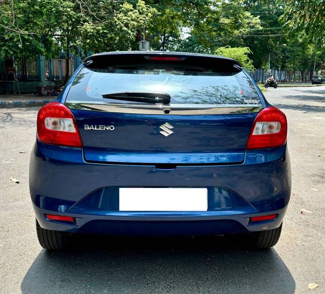 https://images10.gaadi.com/usedcar_image/4544817/original/processed_4b485af3-19d4-4250-9437-72e1f2234c73.jpg?imwidth=6401