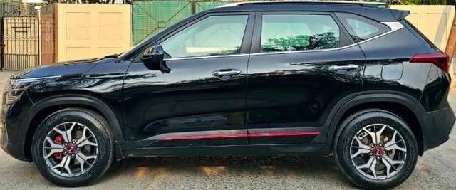 https://images10.gaadi.com/usedcar_image/4544827/original/processed_ac297a89bcf5019779b0e8b5b43e2840.jpeg?imwidth=6401