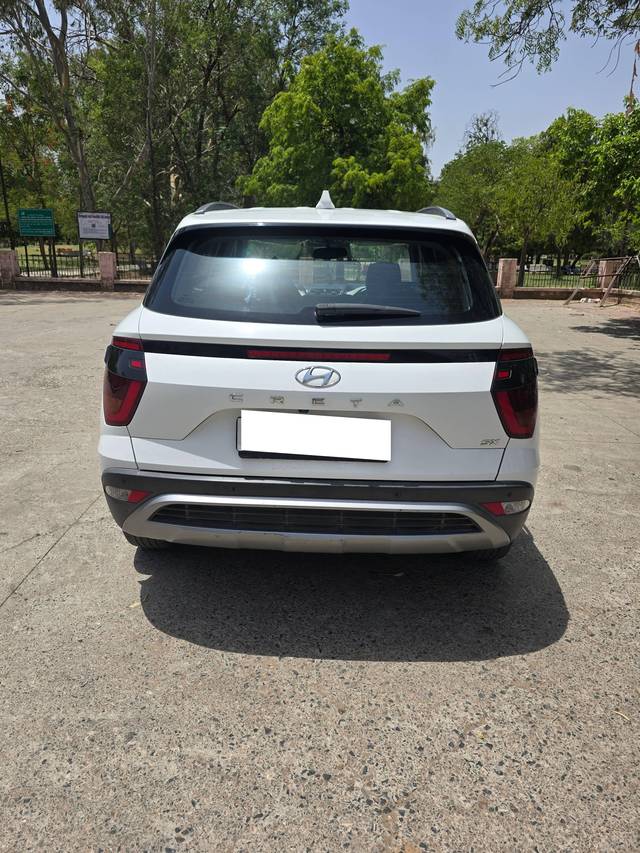 https://images10.gaadi.com/usedcar_image/4544832/original/processed_d54692c8df0578b94e10ed686b322f34.jpg?imwidth=6402