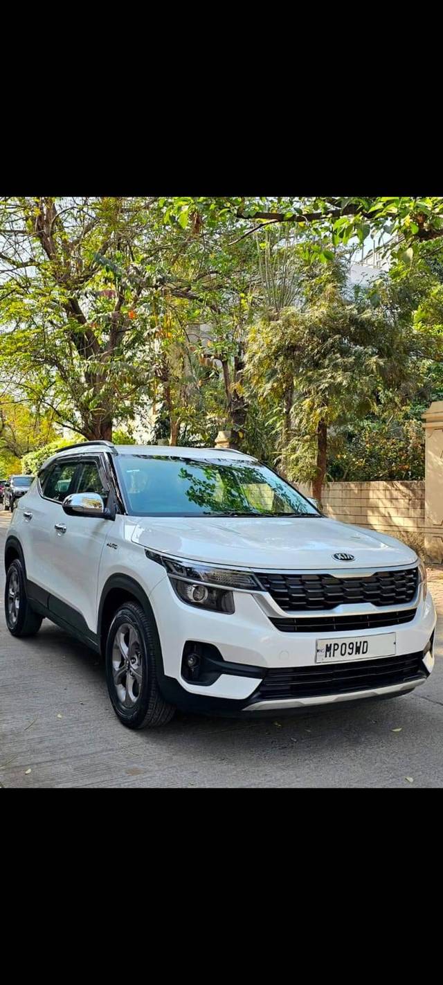 https://images10.gaadi.com/usedcar_image/4544840/original/processed_4f2f2cc8f07fbb67d7afc97443d8ac78.jpeg?imwidth=6400