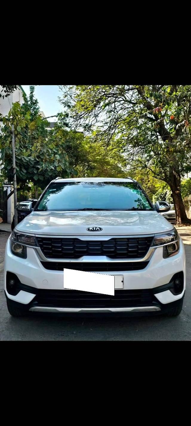 https://images10.gaadi.com/usedcar_image/4544840/original/processed_5924730e828aad9309095a00460717d7.jpeg?imwidth=6402