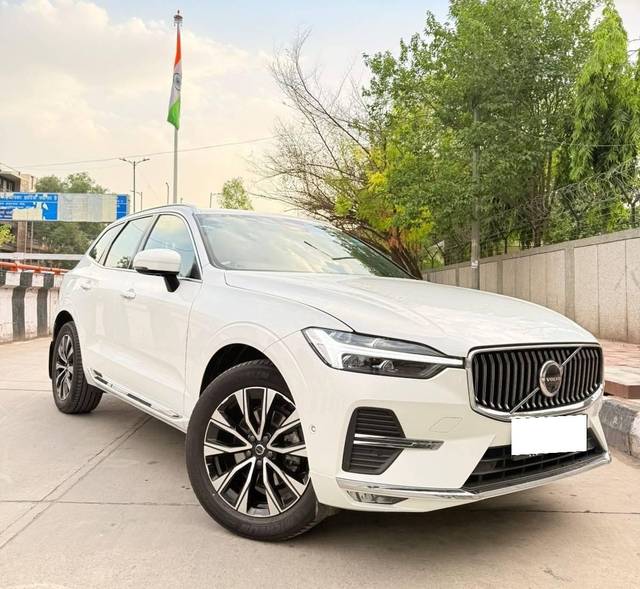 https://images10.gaadi.com/usedcar_image/4544859/original/processed_9f98d443adb94cc44b6cfc385375e462.jpg?imwidth=6400