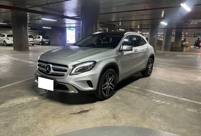https://images10.gaadi.com/usedcar_image/4544868/original/processed_fdfea5dcb9f316a661b580be7ef53b6b.jpg?imwidth=6400
