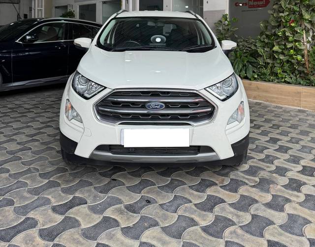 https://images10.gaadi.com/usedcar_image/4544944/original/processed_00fb809e0582fd600218ff7d1c1368b2.jpg?imwidth=6400