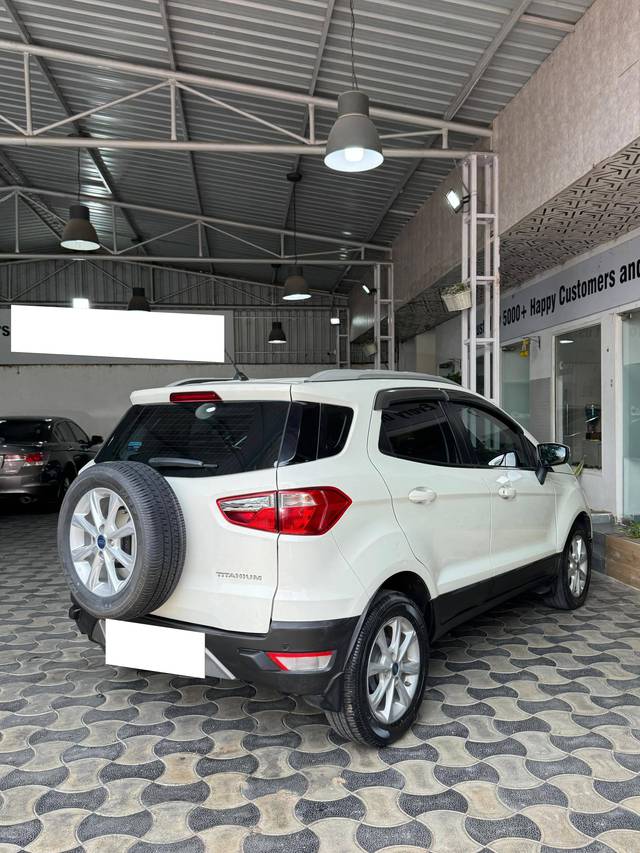 https://images10.gaadi.com/usedcar_image/4544944/original/processed_c8d314128c761ecb6392cf6a837b6bf8.jpg?imwidth=6402