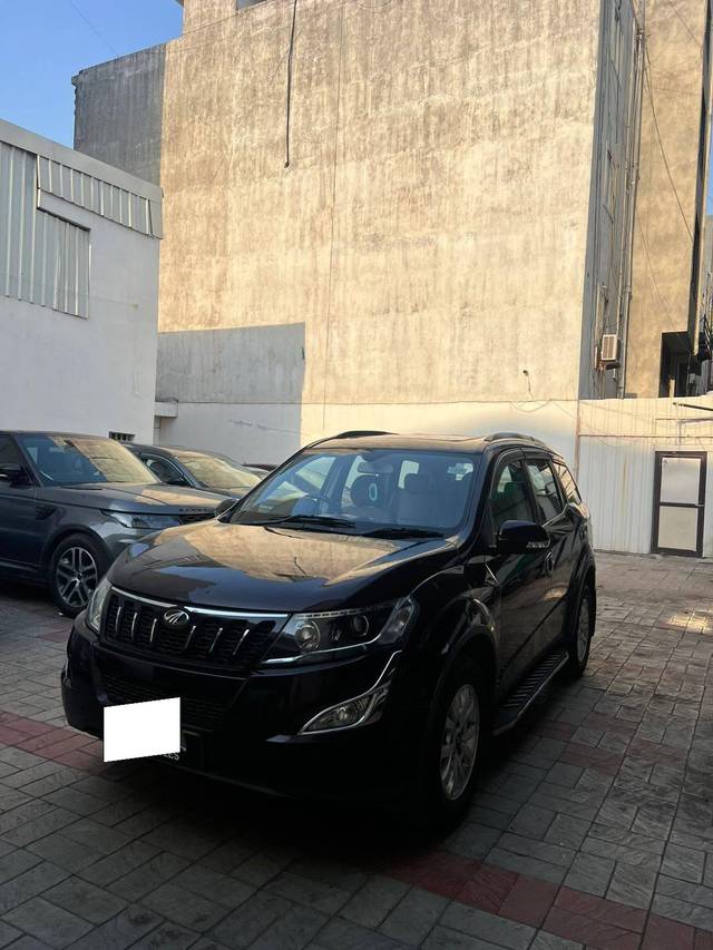 https://images10.gaadi.com/usedcar_image/4544947/original/processed_30337dd203c366a9d54d22b4a4485b01.jpg?imwidth=6402