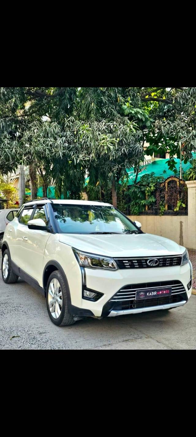 https://images10.gaadi.com/usedcar_image/4544957/original/processed_92c3e5a0330eeba2c50e5d20b54bddc7.jpeg?imwidth=6400