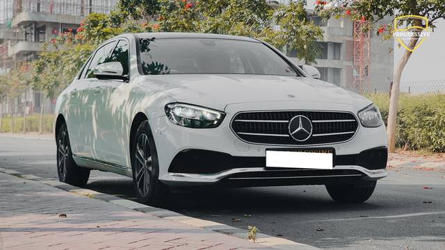 https://images10.gaadi.com/usedcar_image/4545001/original/processed_a0f152de0c2d63050d20f26d6d59a680.jpg?imwidth=6400