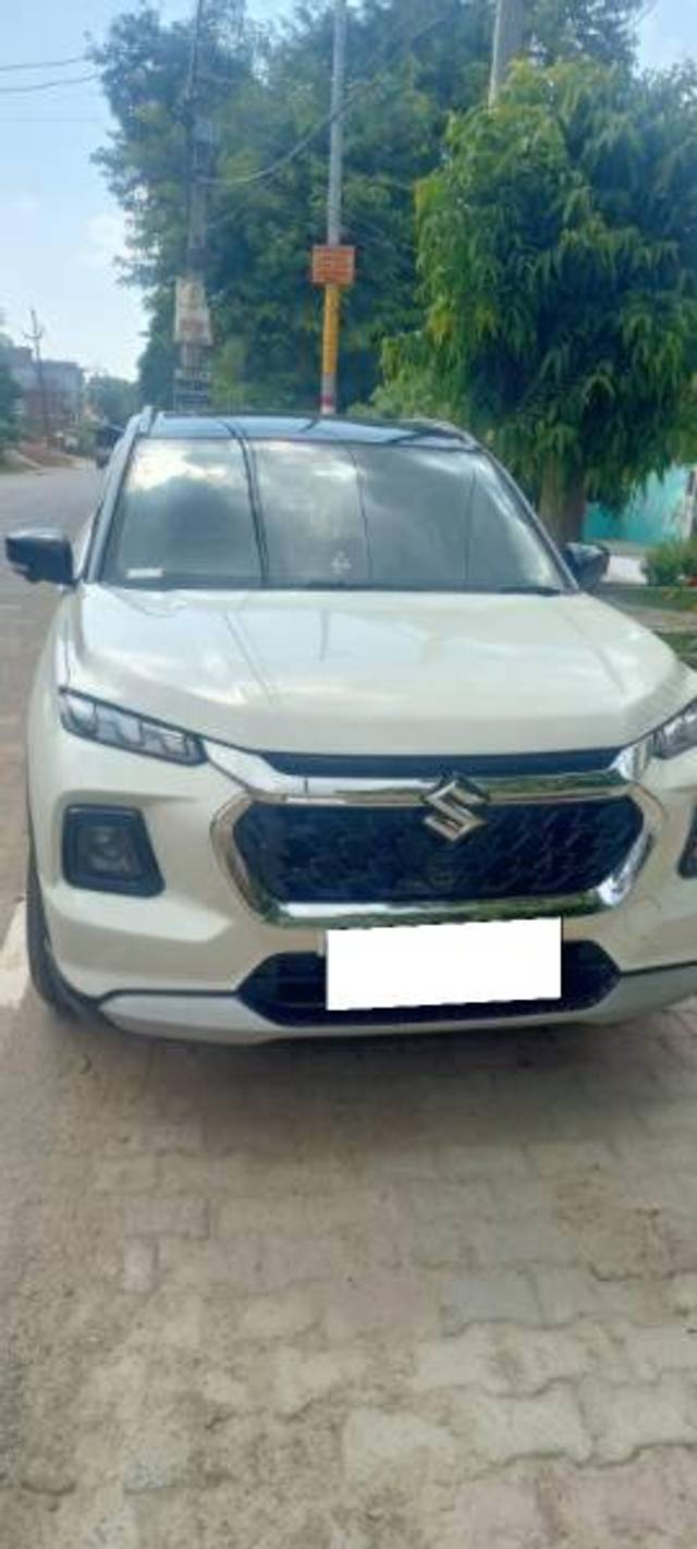 https://images10.gaadi.com/usedcar_image/4545061/original/processed_ca71d43c-f89e-49bb-ac62-3f1fd267a5d0.jpg?imwidth=6400