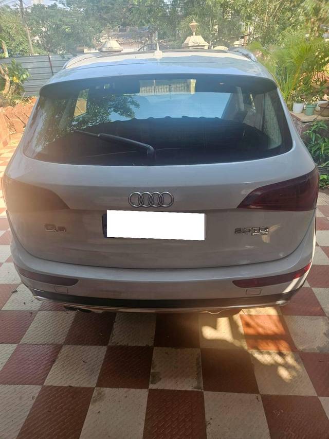 https://images10.gaadi.com/usedcar_image/4545076/original/processed_24033d593e74c904c3085cd88a617d23.jpg?imwidth=6401