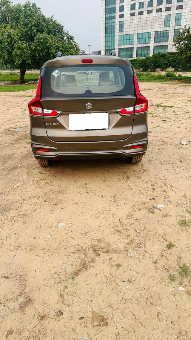 https://images10.gaadi.com/usedcar_image/4545078/original/processed_4c0070ecec92d5781fd2d84934fbbd8f.jpg?imwidth=6401