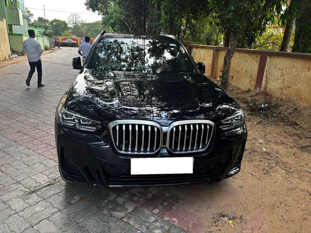 https://images10.gaadi.com/usedcar_image/4545109/original/processed_b1e8a7d47957e569a88b7000ec7ea3a7.jpg?imwidth=6402
