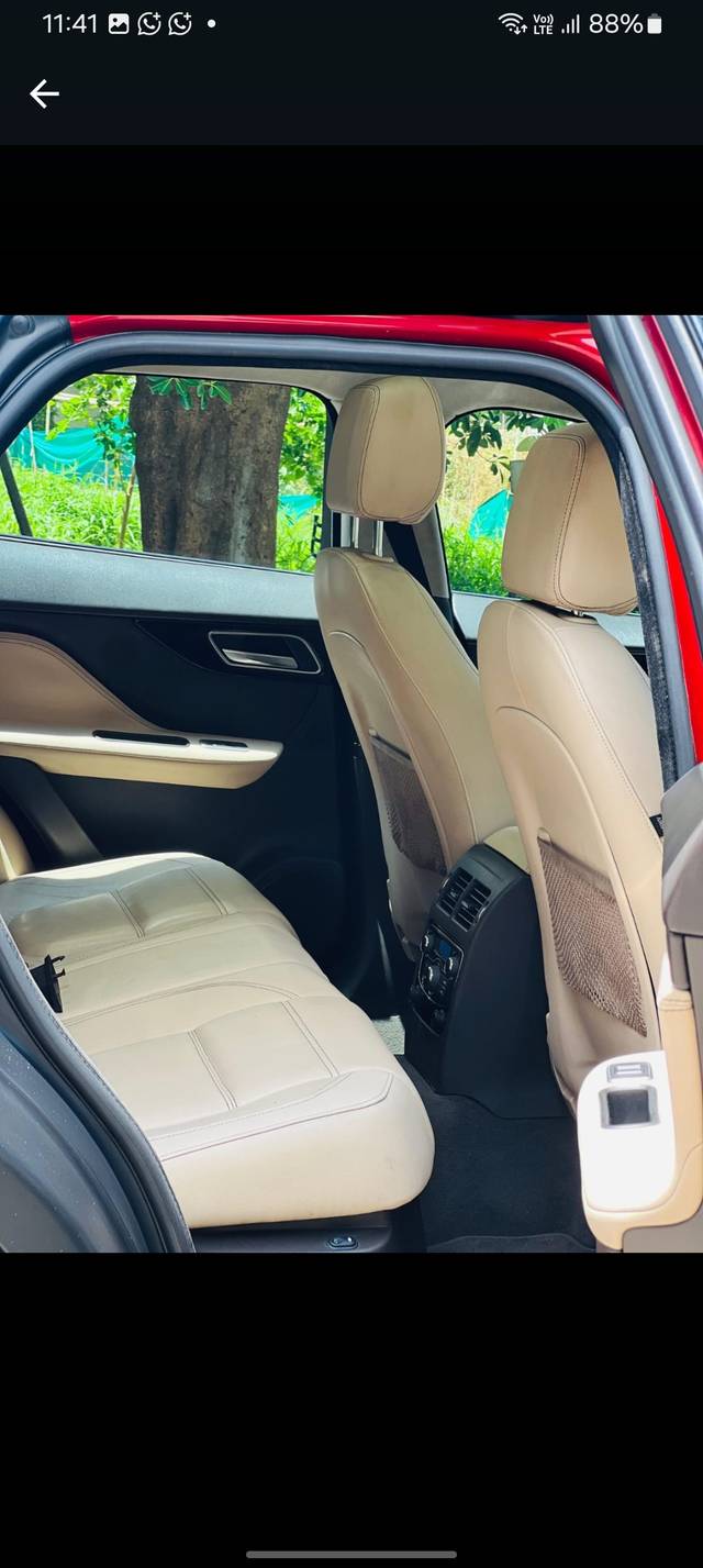 https://images10.gaadi.com/usedcar_image/4545114/original/07df344a25a9cea6f4dfc2af88c30aee.jpg?imwidth=6402