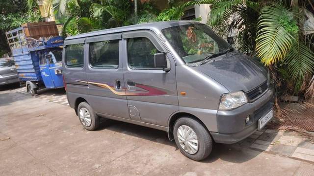 https://images10.gaadi.com/usedcar_image/4545154/original/processed_d98fa8752ed395017145ccdaa04da955.jpeg?imwidth=6402